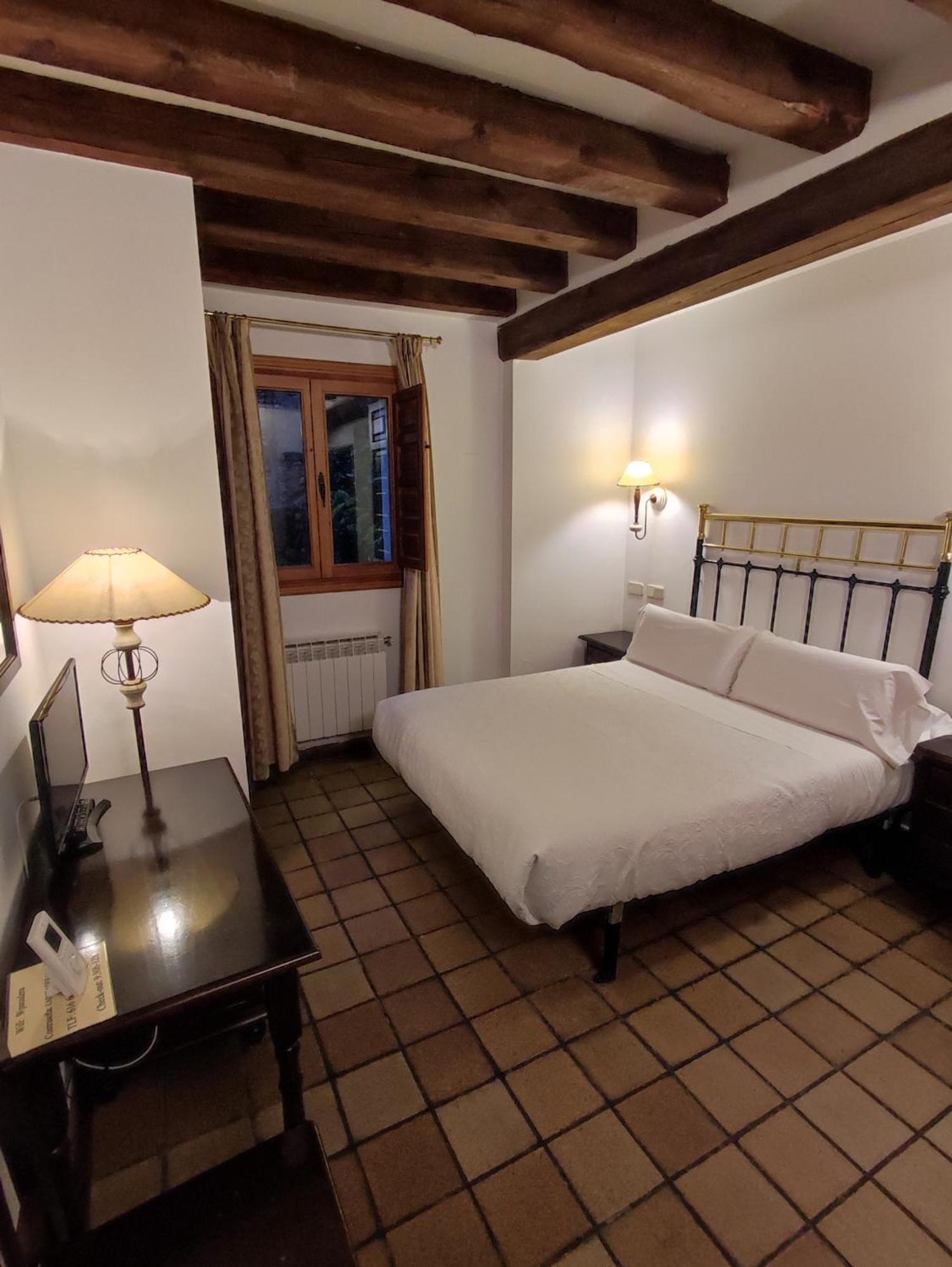 Hostal Posada La Panadera Sepulveda Ngoại thất bức ảnh