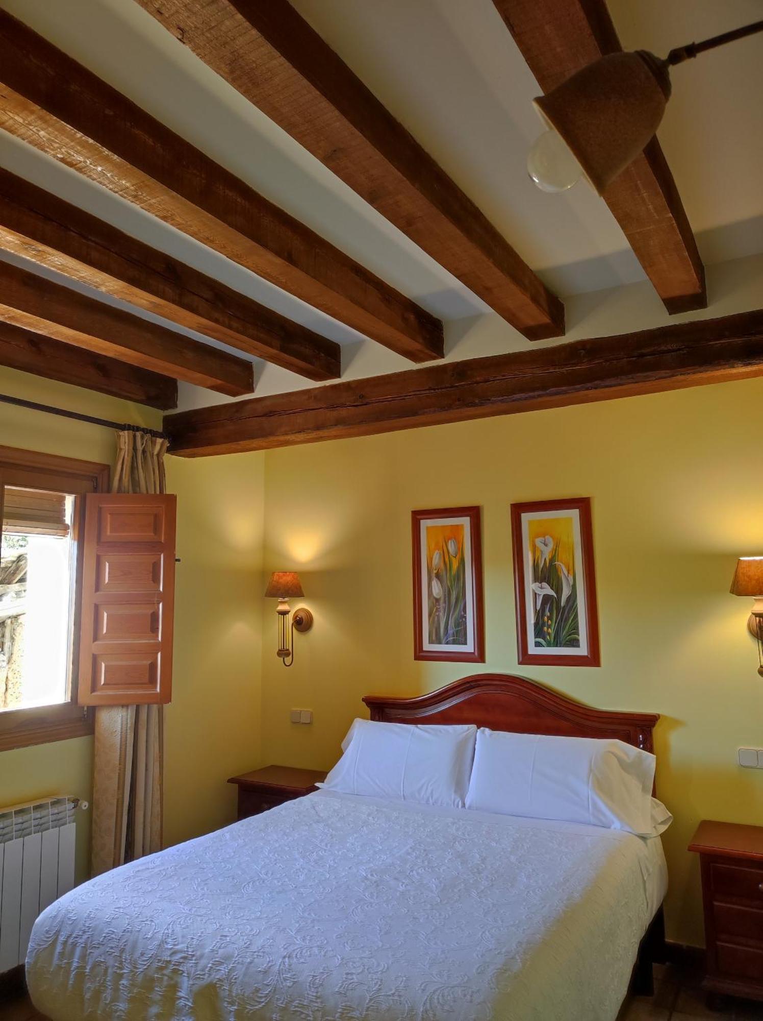 Hostal Posada La Panadera Sepulveda Ngoại thất bức ảnh