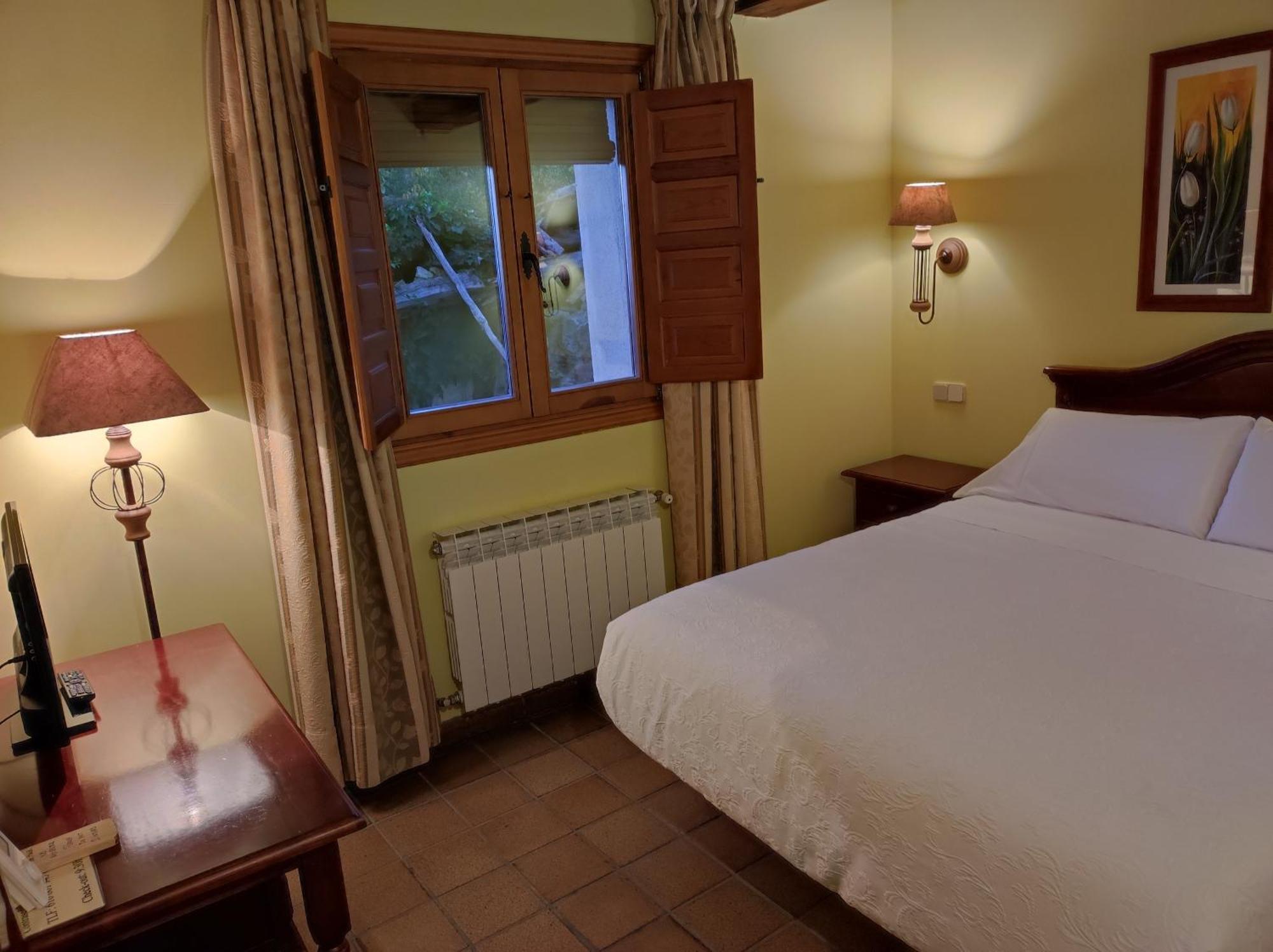 Hostal Posada La Panadera Sepulveda Ngoại thất bức ảnh