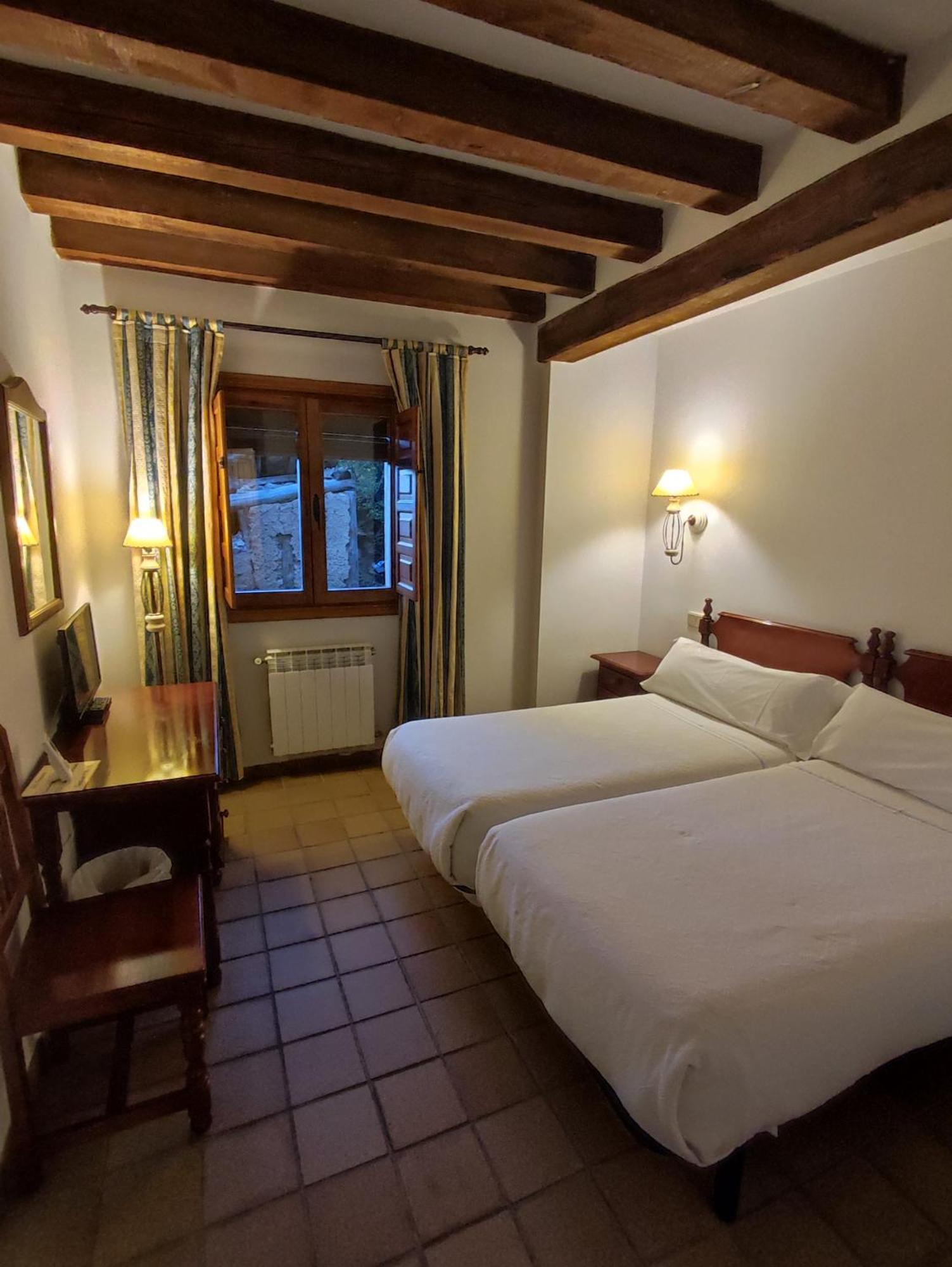 Hostal Posada La Panadera Sepulveda Ngoại thất bức ảnh