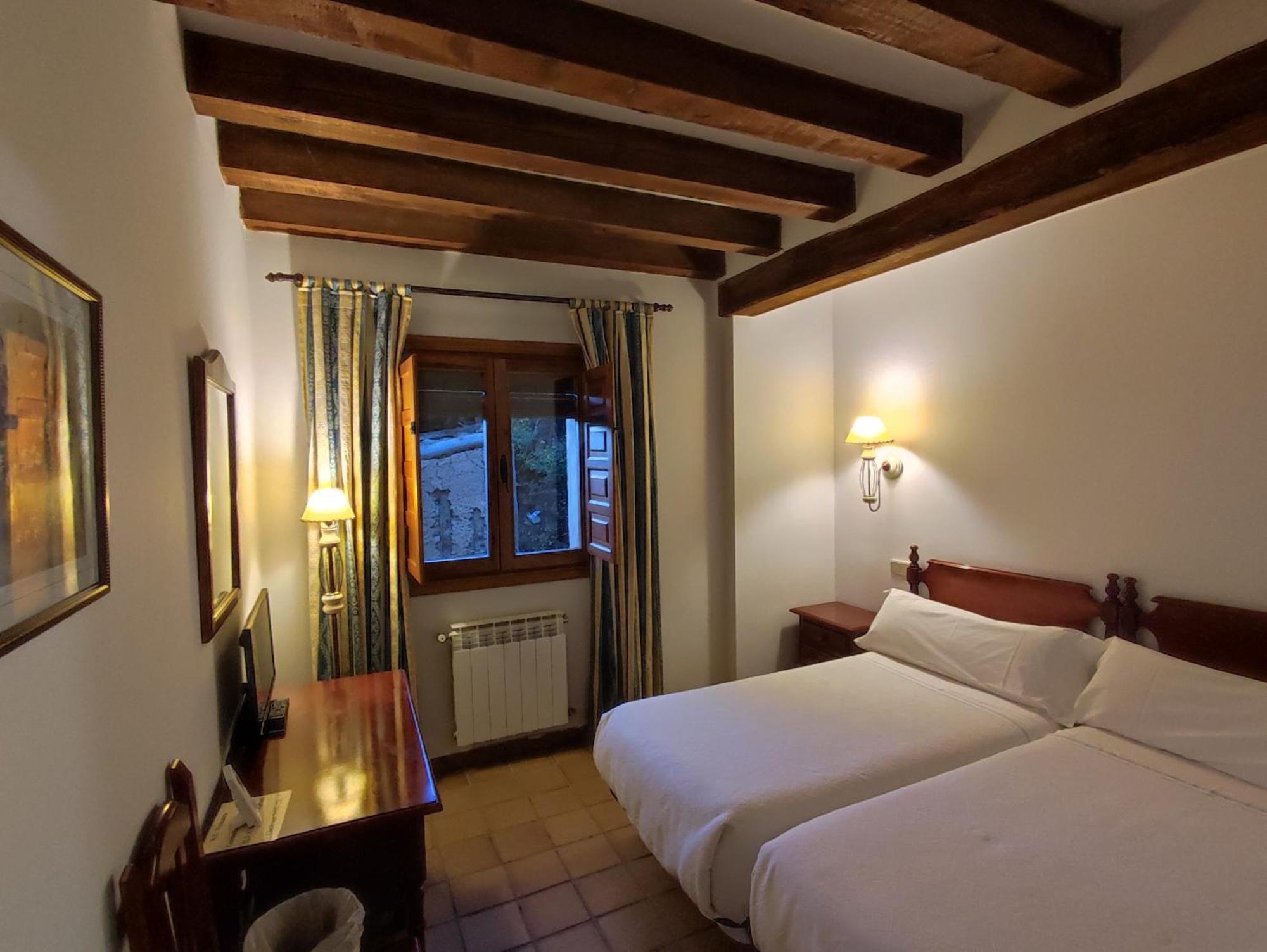 Hostal Posada La Panadera Sepulveda Ngoại thất bức ảnh