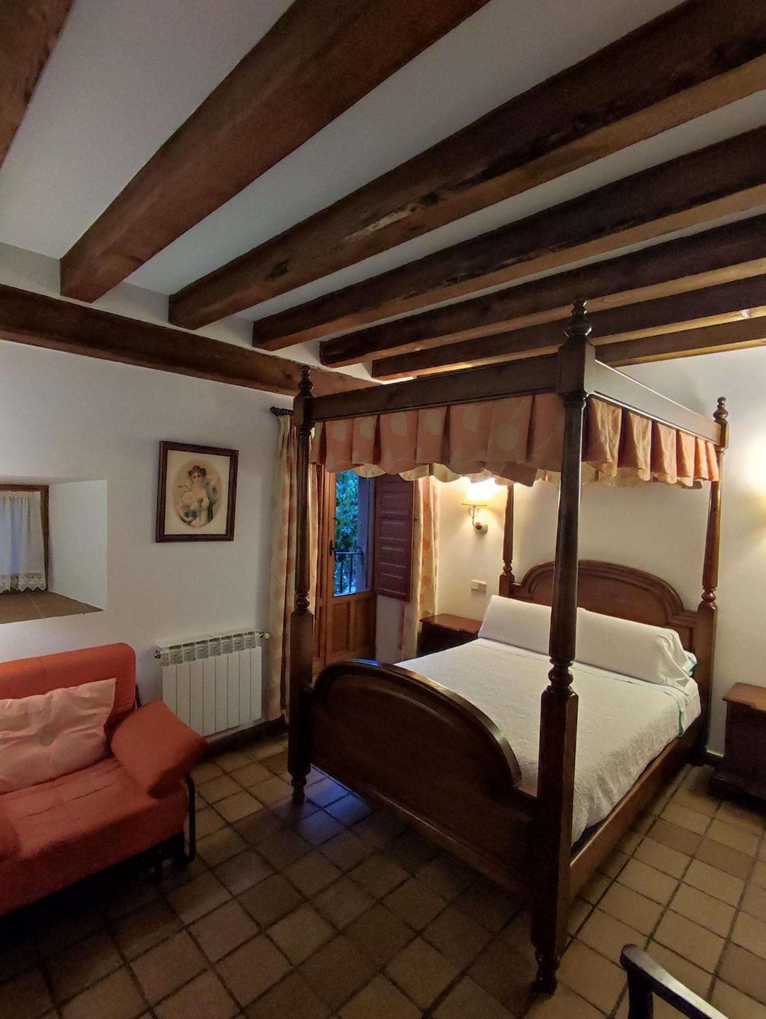 Hostal Posada La Panadera Sepulveda Ngoại thất bức ảnh